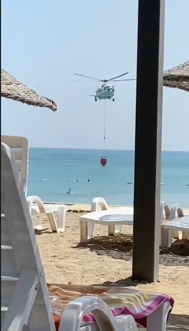 Otel inşaatının kalıpları alev alev yandı, devreye helikopter girdi