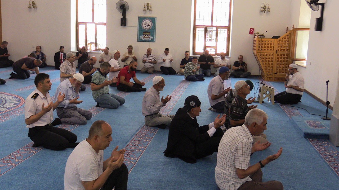 Bandırma’da 15 Temmuz Şehitlerine mevlit okundu
