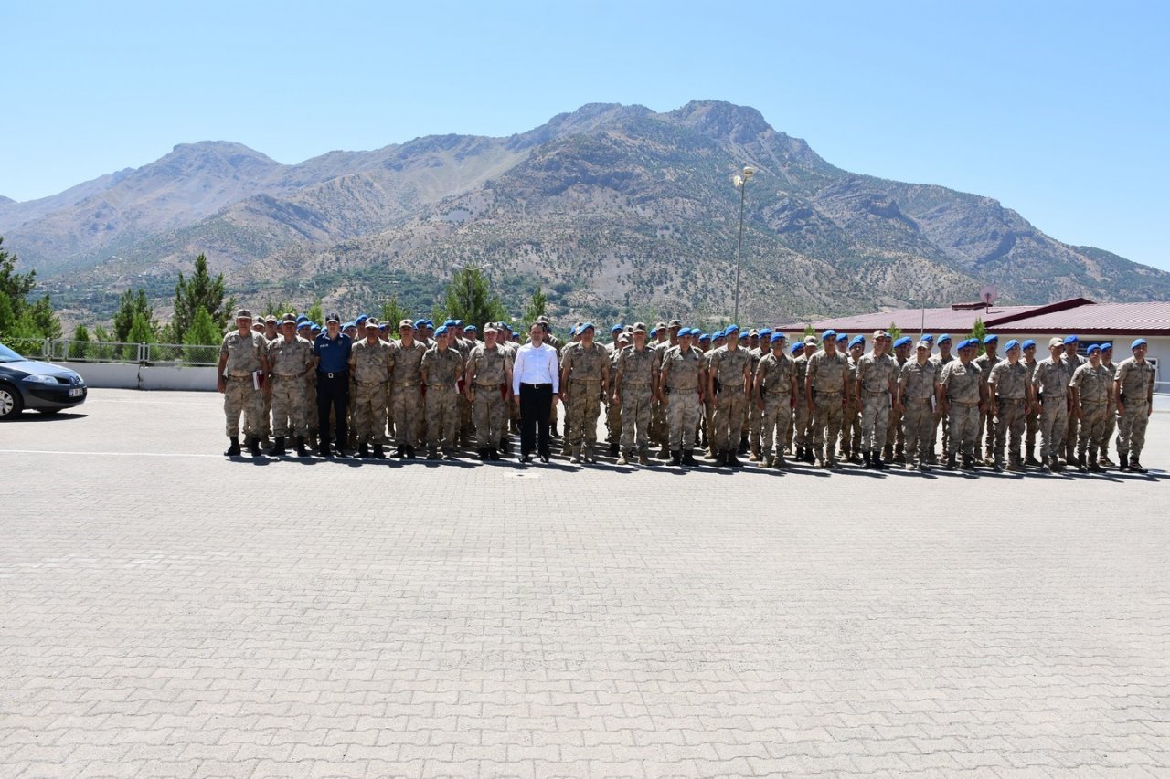 Batman’da tayın olan askeri personel onuruna veda programı düzenlendi