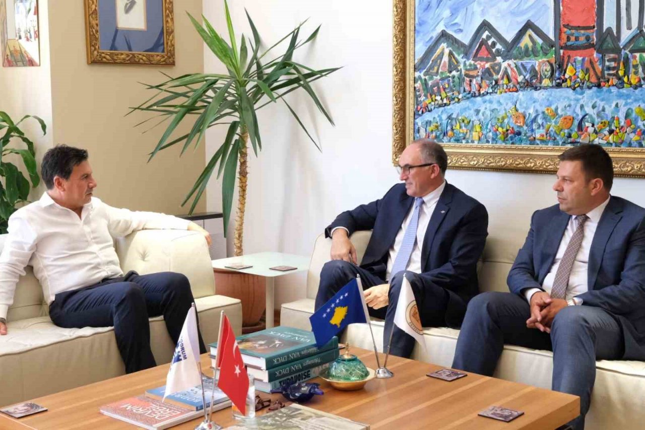 Bodrum Belediyesi ile Prizren Belediyesi arasında ’kardeş şehir’ protokolü imzalandı