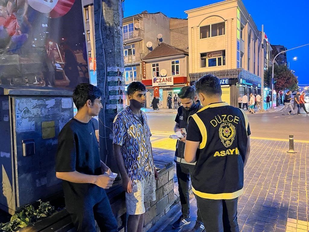 Yabancı uyruklu 25 şahıs deport edilecek