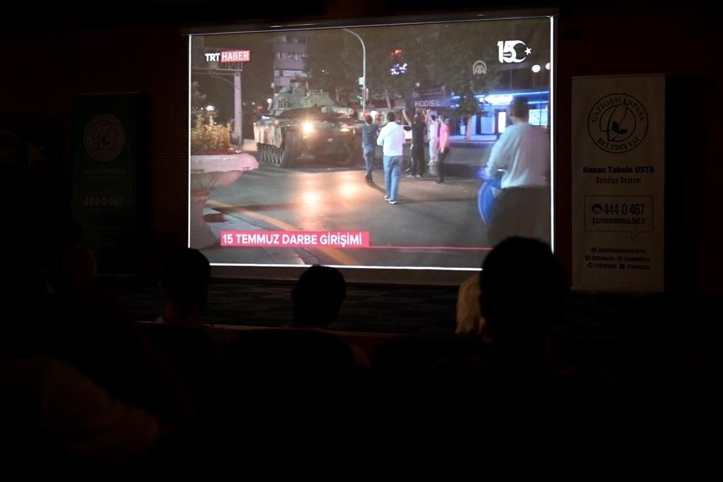 Gaziosmanpaşa’da 15 Temmuz’a özel belgesel gösterildi
