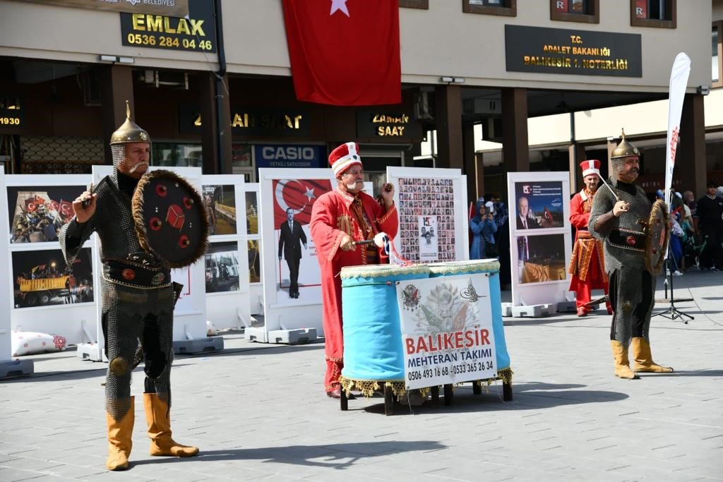 Karesi’de Türkiye yüzyılının kahramanları anıldı