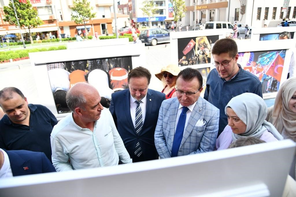 Karesi’de Türkiye yüzyılının kahramanları anıldı