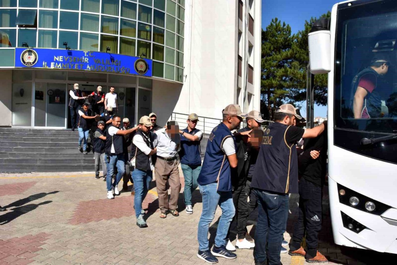 Nevşehir merkezli 6 ilde DEAŞ operasyonu: 7 kişi tutuklandı