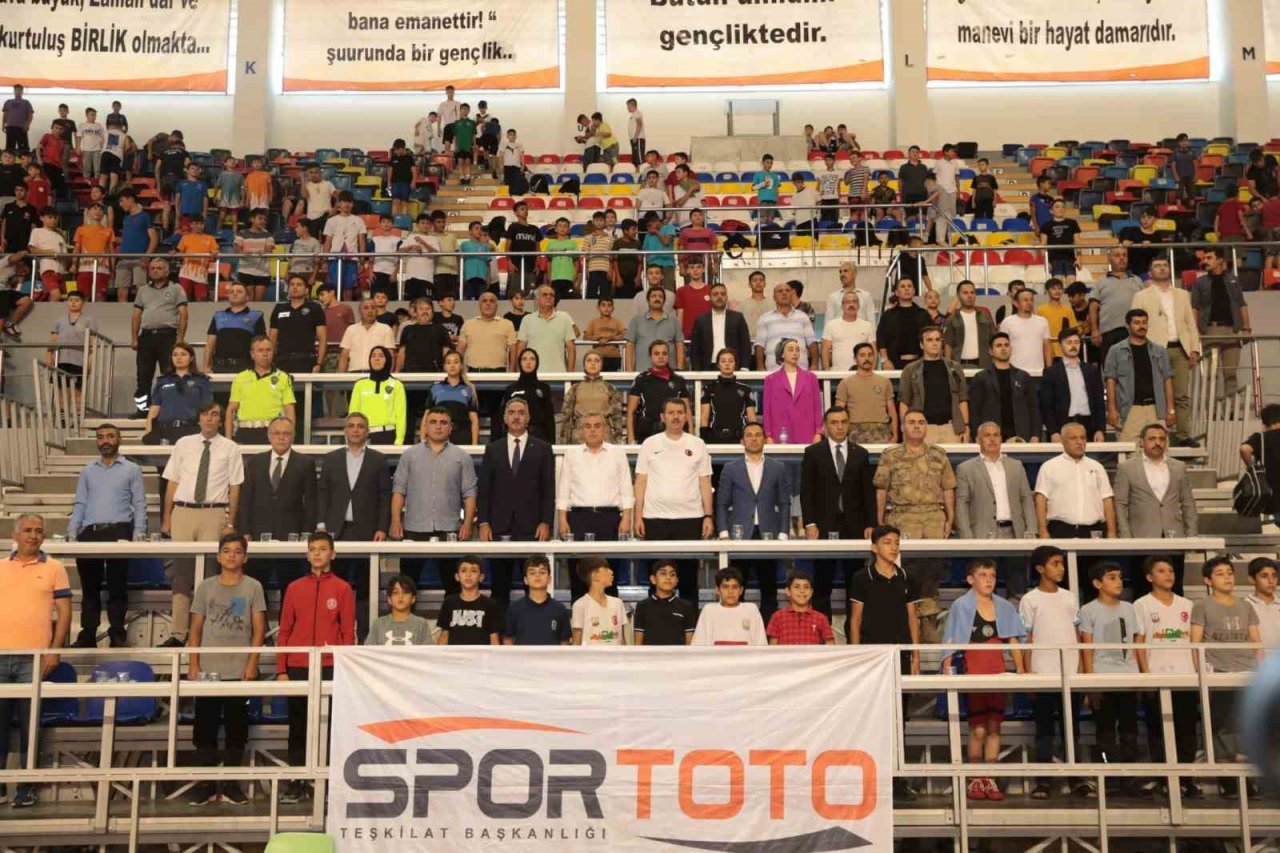 Şanlıurfa’da güreş Şampiyonası başladı