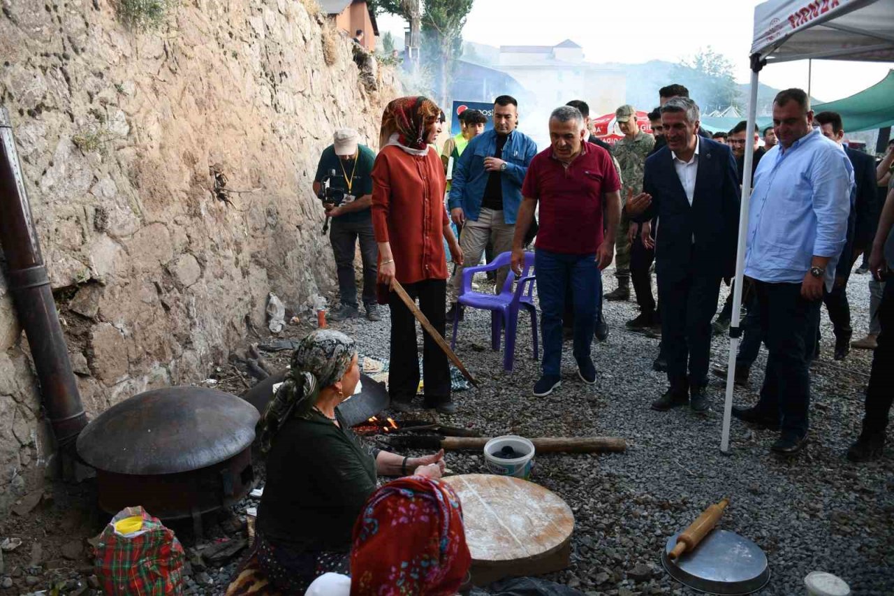 Kato Dağı’nda Haluk Levent rüzgarı