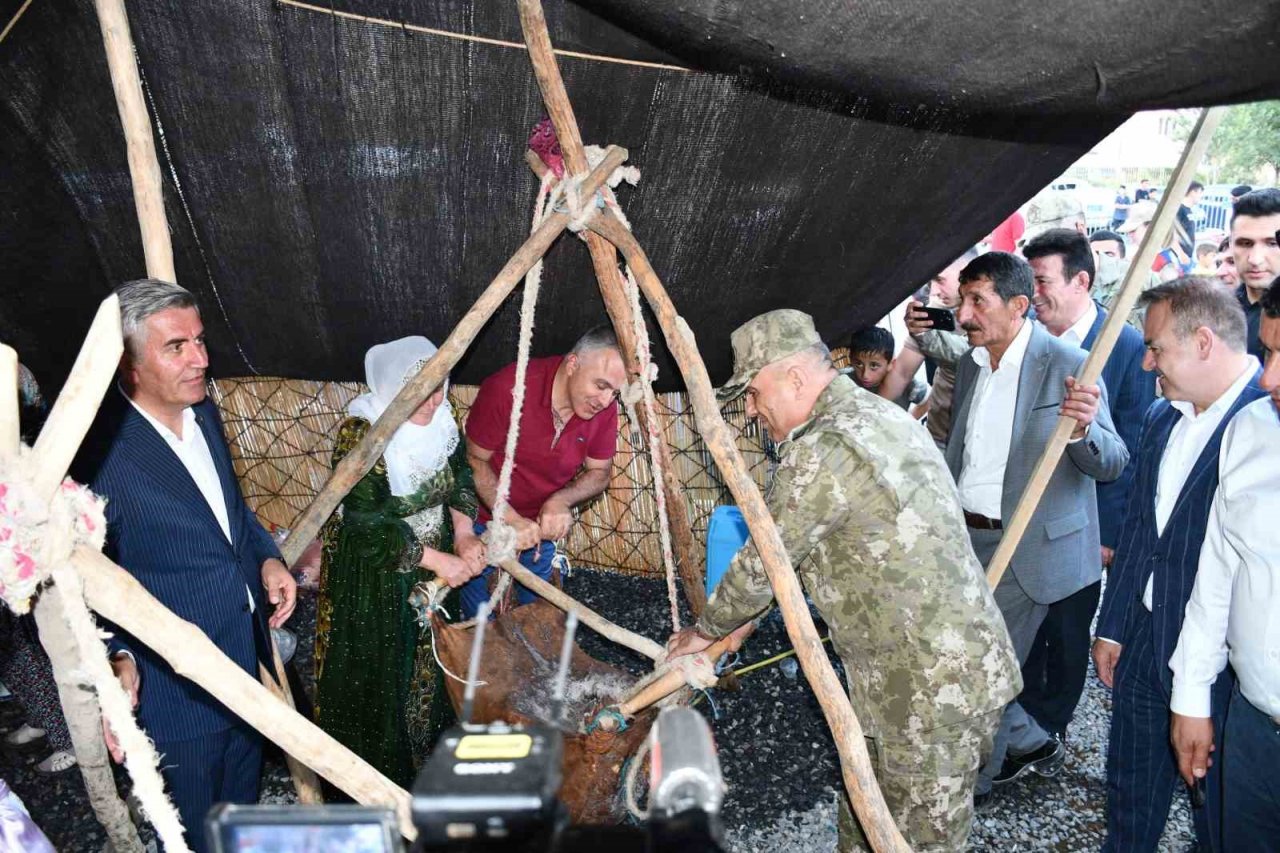 Kato Dağı’nda Haluk Levent rüzgarı