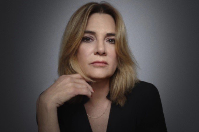 Birsen Tezer ve Hüsnü Arkan, İzmir’de kulakların pasını silecek