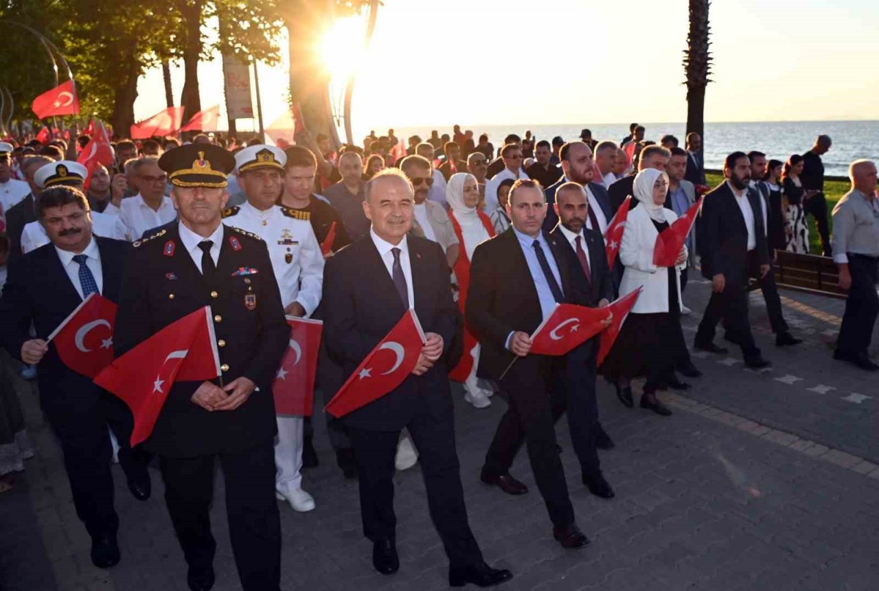 Yalova’da "15 Temmuz Anma Programı"