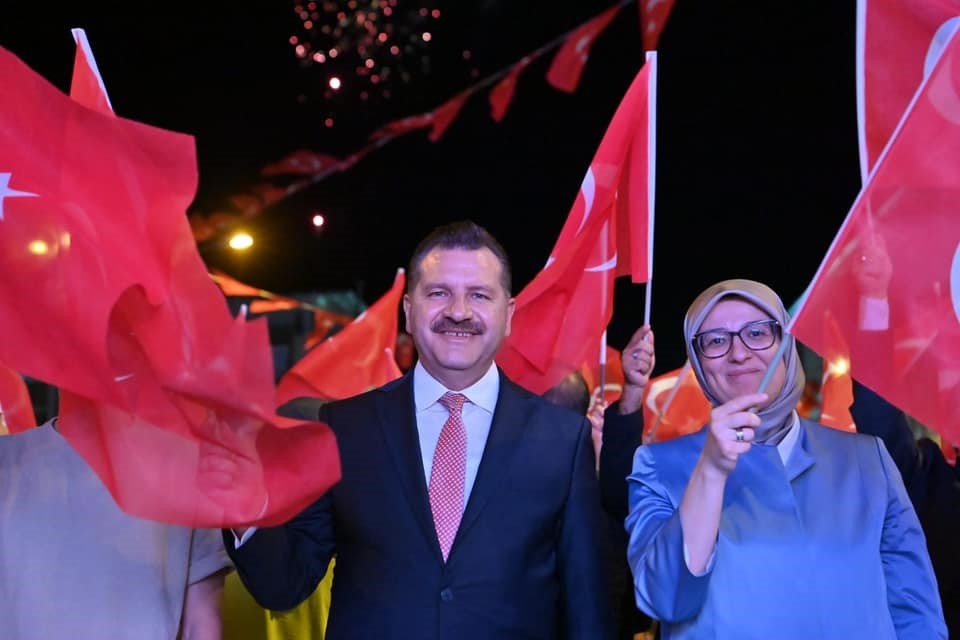Balıkesir’de 15 Temmuz demokrasi nöbeti