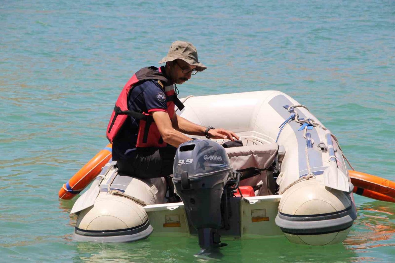 Batman’da kurbağa adamlardan boğulma olaylarına karşı tatbikat