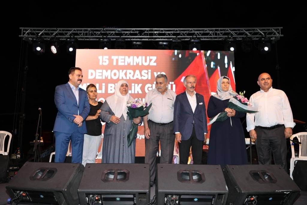 Bayrampaşa’da 15 Temmuz şehitleri anıldı