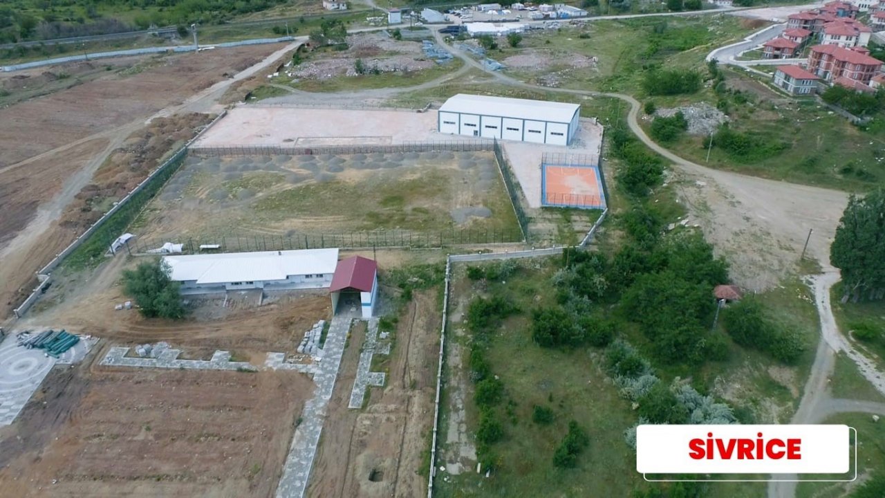 Elazığ’ın 10 ilçesine spor salonu yapıldı