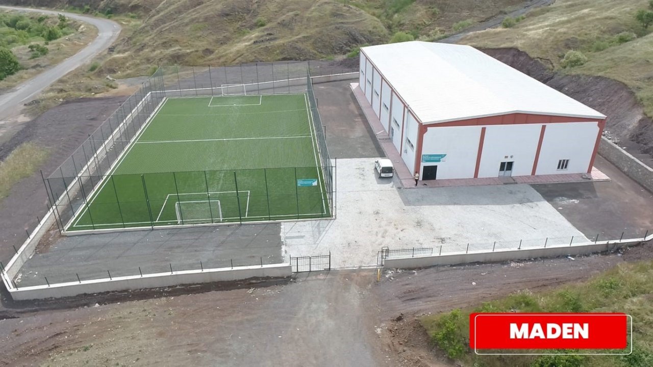 Elazığ’ın 10 ilçesine spor salonu yapıldı