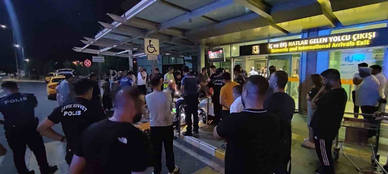 Hac ziyaretinden dönen vatandaş kalbine yenik düştü