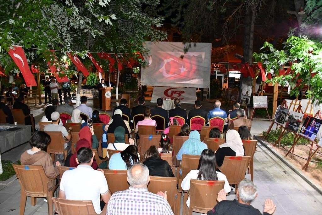 15 Temmuz Milli Birlik ve Demokrasi Günü Tomarza’da Etkinliklerle Kutlandı