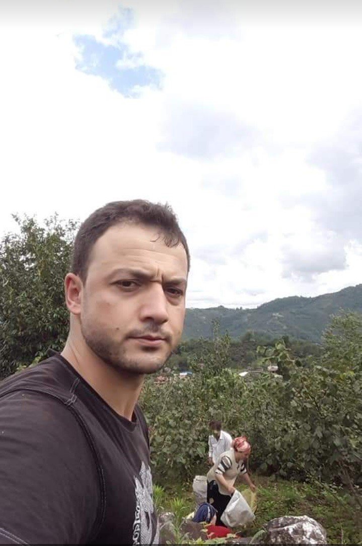 Giresun’da karşı şeride geçen otomobil minibüsle çarpıştı: 1 ölü, 10 yaralı