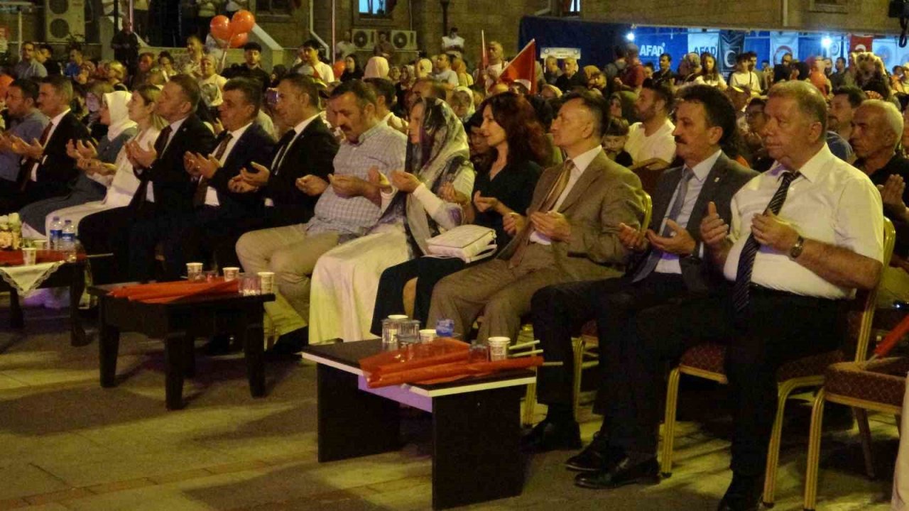 Isparta 15 Temmuz’un 7’nci yıl dönümünde tek yürek oldu