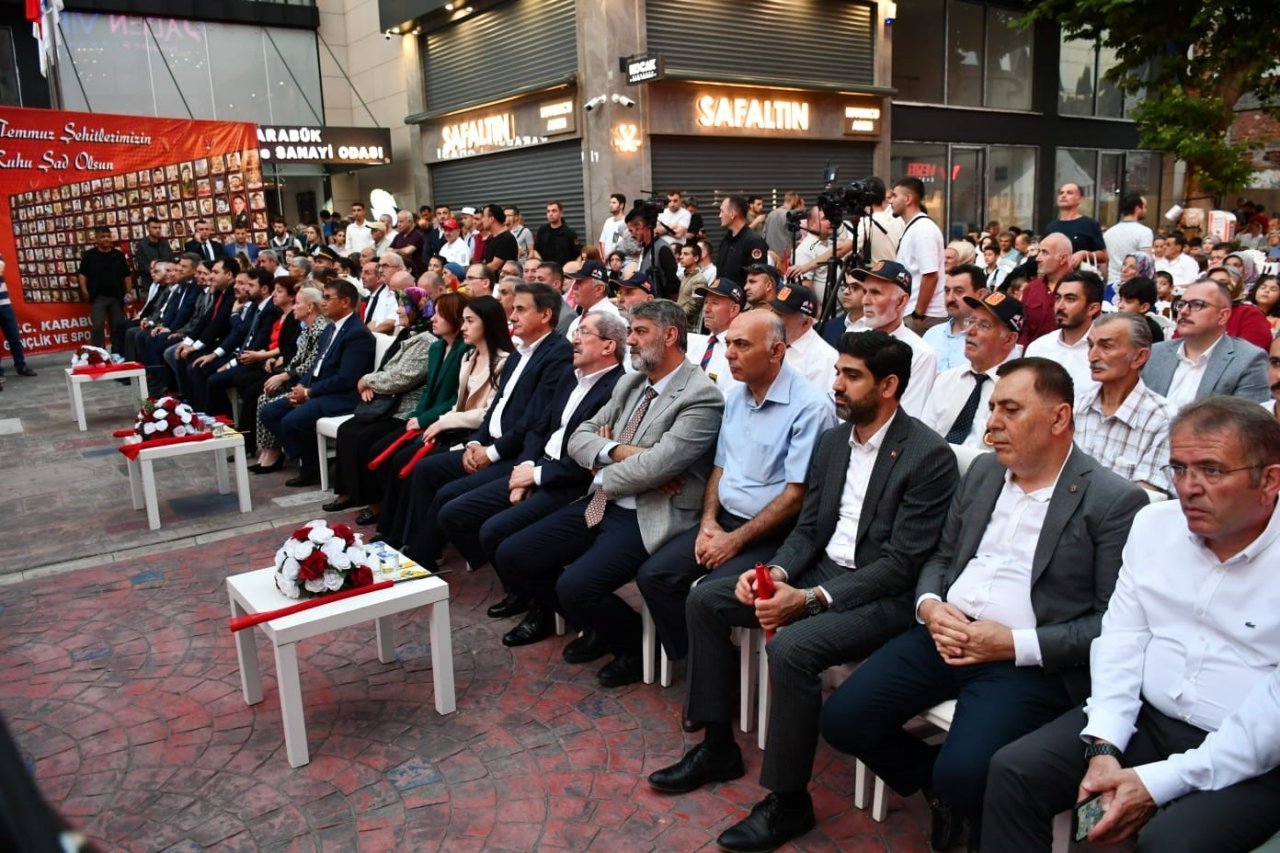 AK Parti’li Cem Şahin: “8 bin 600 küsur kişi bir meczuba iradesini olduğu gibi rehin verdi"