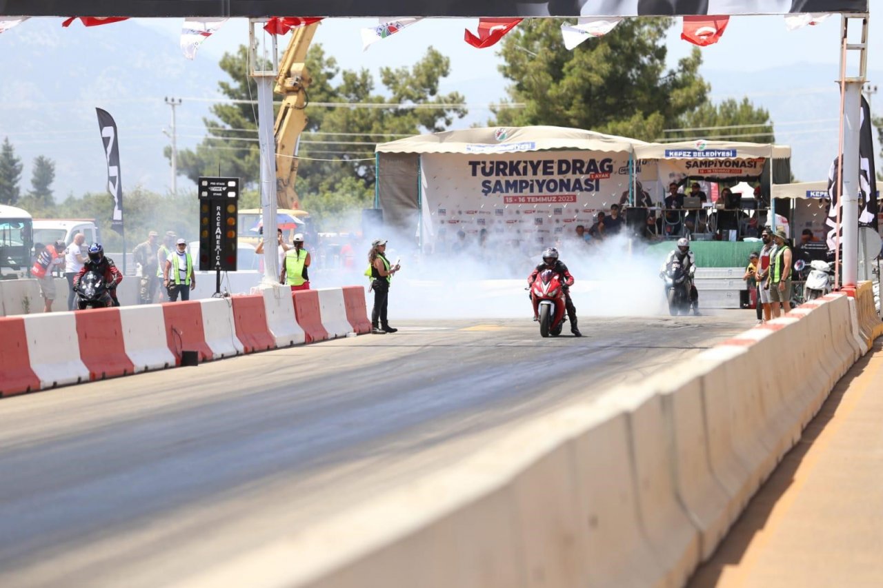 Kepez’de drag heyecanı