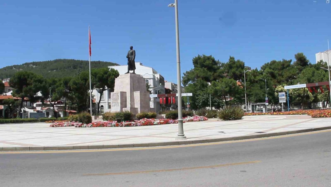 Termometre 41’İ gösterdi, sokaklar boşaldı