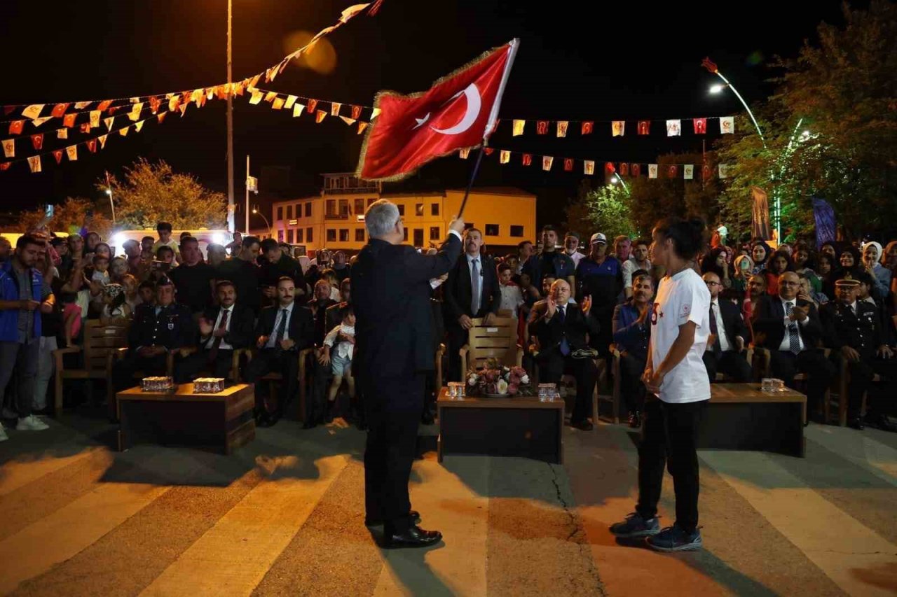 Muş’ta 15 Temmuz Demokrasi ve Milli Birlik Günü etkinlikleri