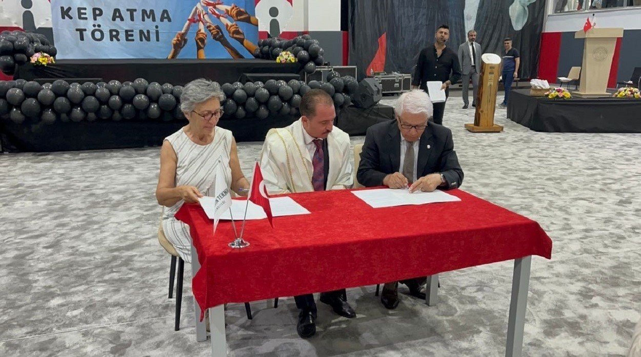 ODTÜ’lülerden İskenderun’da eğitime destek