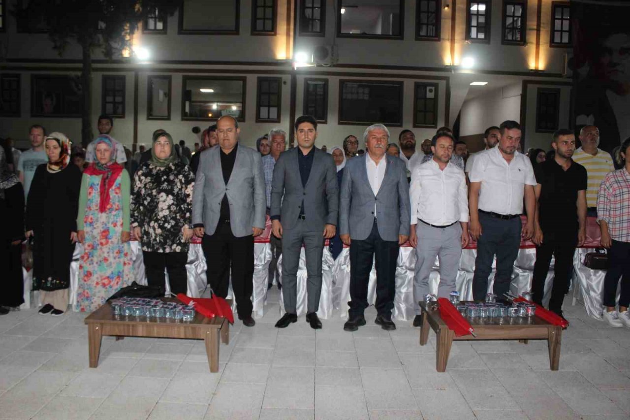 Osmaneli 15 Temmuz’da tek yürek oldu