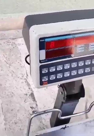 Özel düzenekli tartıyla yaşlıları hedef alan dolandırıcılar yakalandı