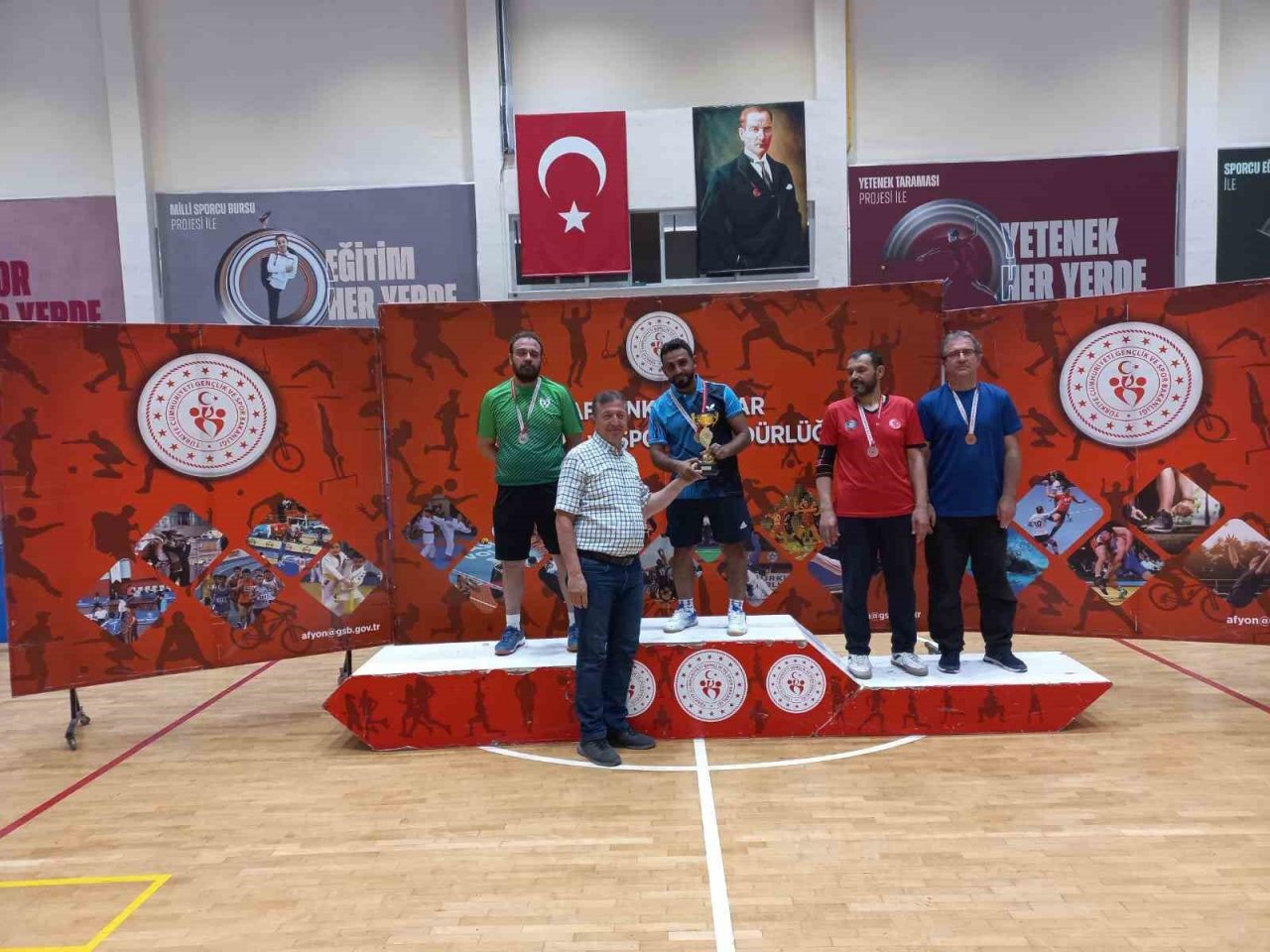 15 Temmuz şehitleri anısına masa tenisi turnuvası düzenlendi