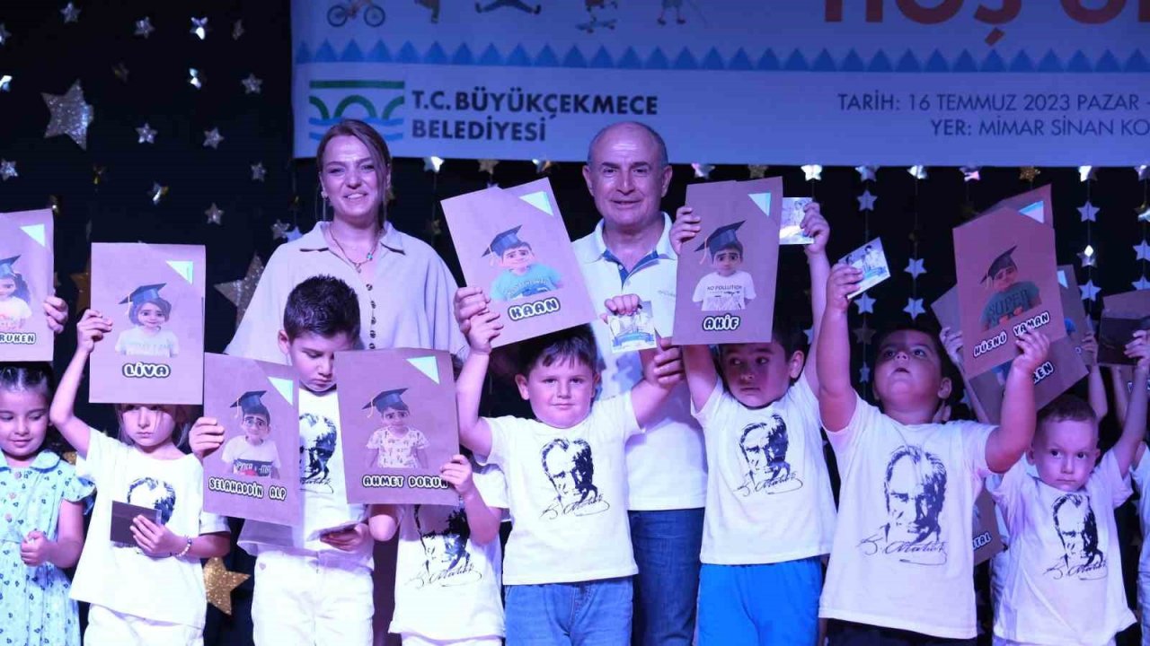 Büyükçekmeceli minikler mezun oldu
