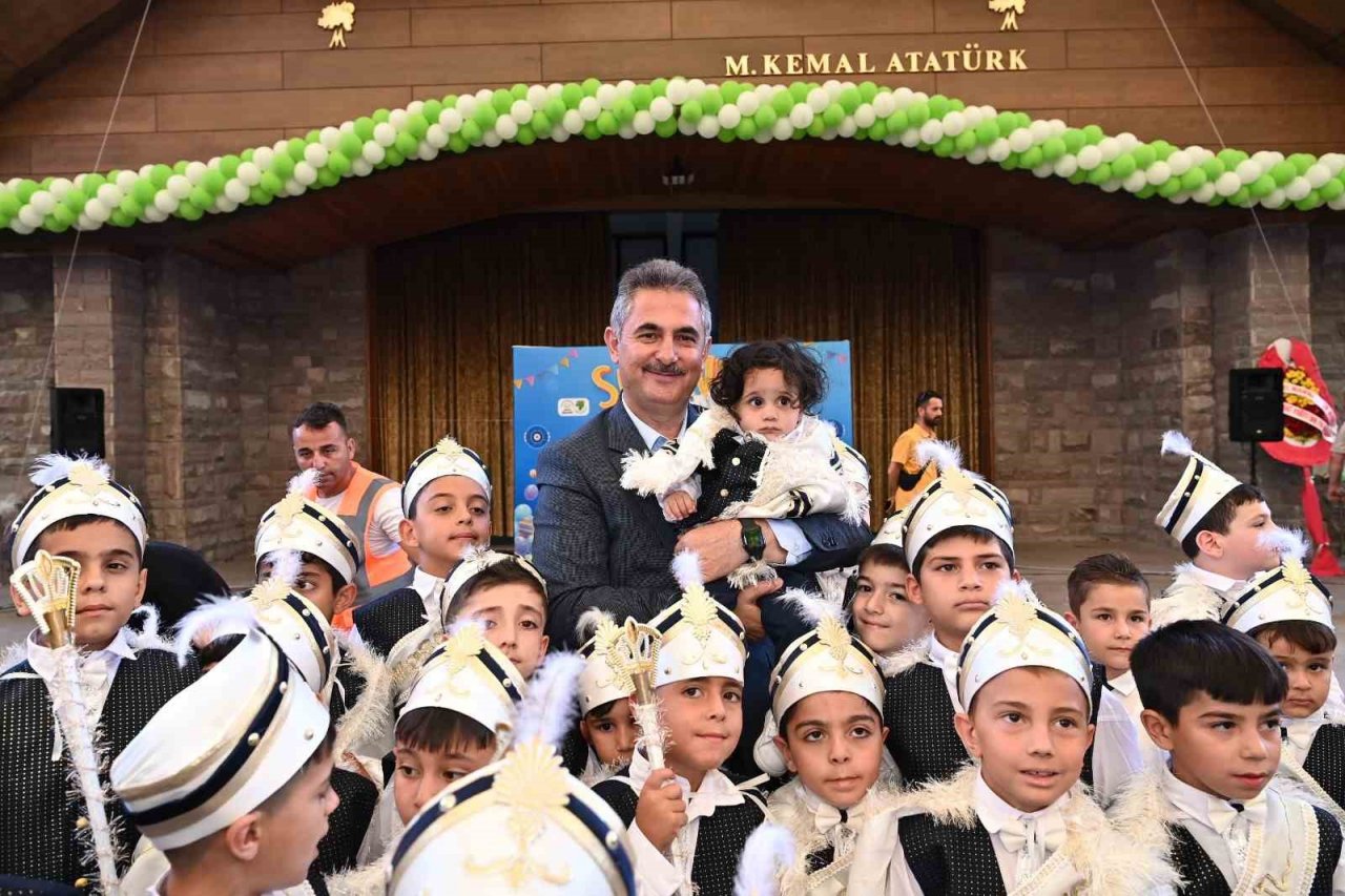 Mamak Belediyesi bin 100 çocuğu sünnet ettiriyor