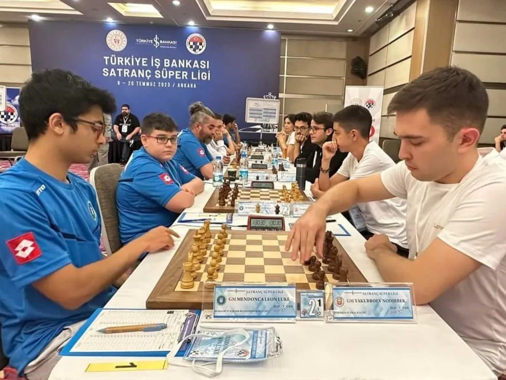 629 ustayla, satrancın kalbi Denizli’de attı