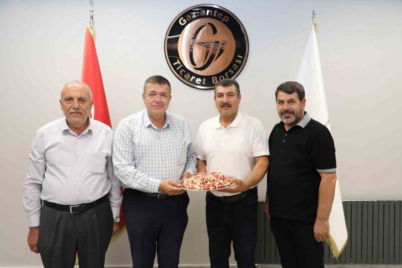 Yılın ilk Antep fıstığına GTB’den ödül