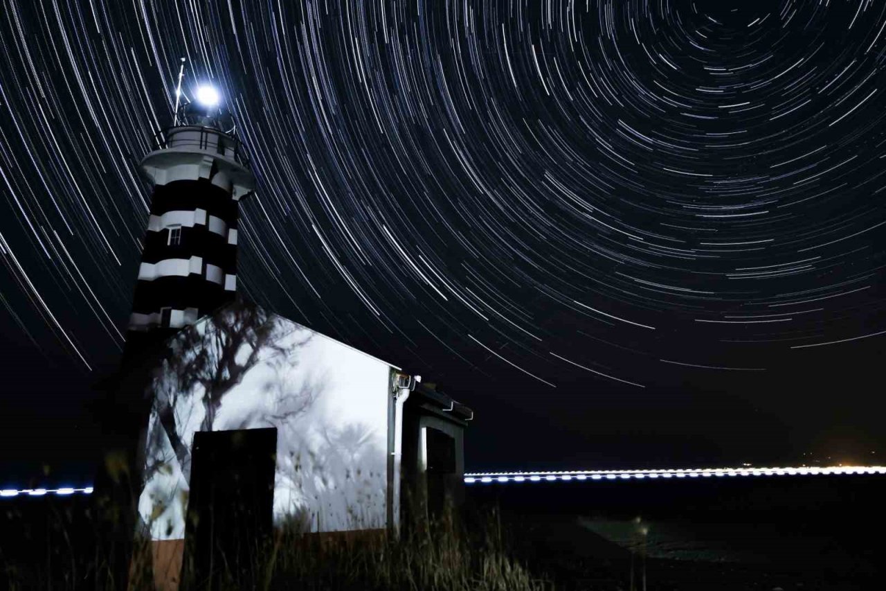 Sarpıncık Deniz Feneri’nde gökyüzü şöleni