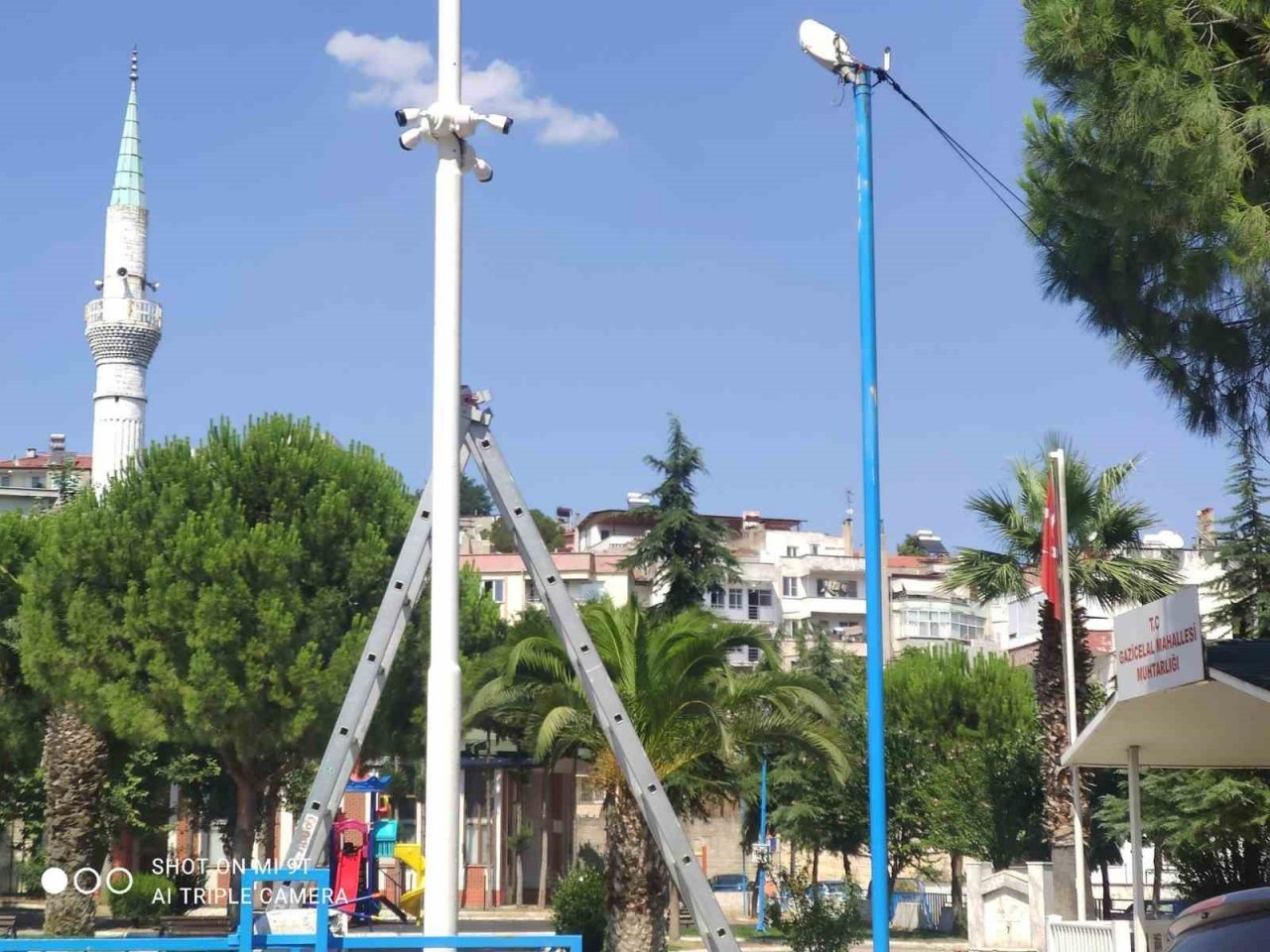 Edremit’te güvenlik kameralı ilk park