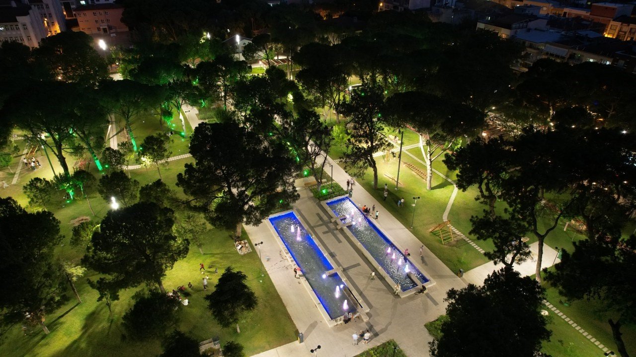 Akhisarlılar Şehit Necdi Şentürk Parkı’nı çok beğendi