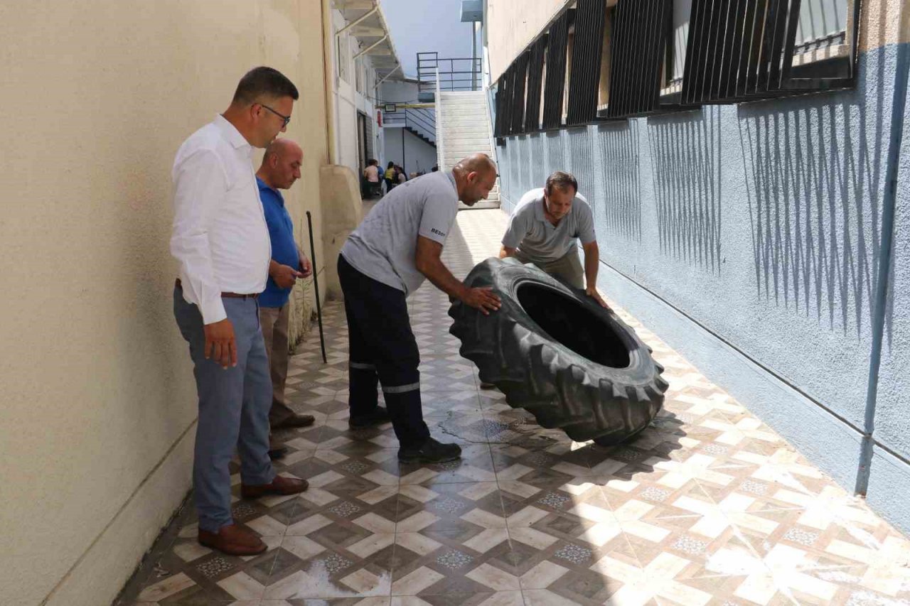 Artan sivrisinek popülasyonu hastanelere başvuruları artırdı