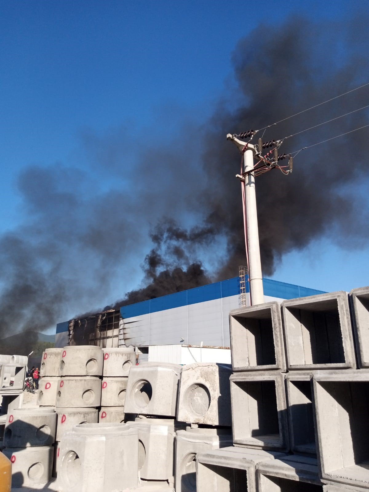 Muğla’da lojistik firmasına ait depoda yangın çıktı