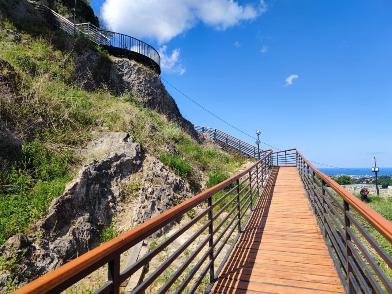 Başkan Tavlı: “Ünye Kalesi’nin restorasyon çalışmalarında sona gelindi”