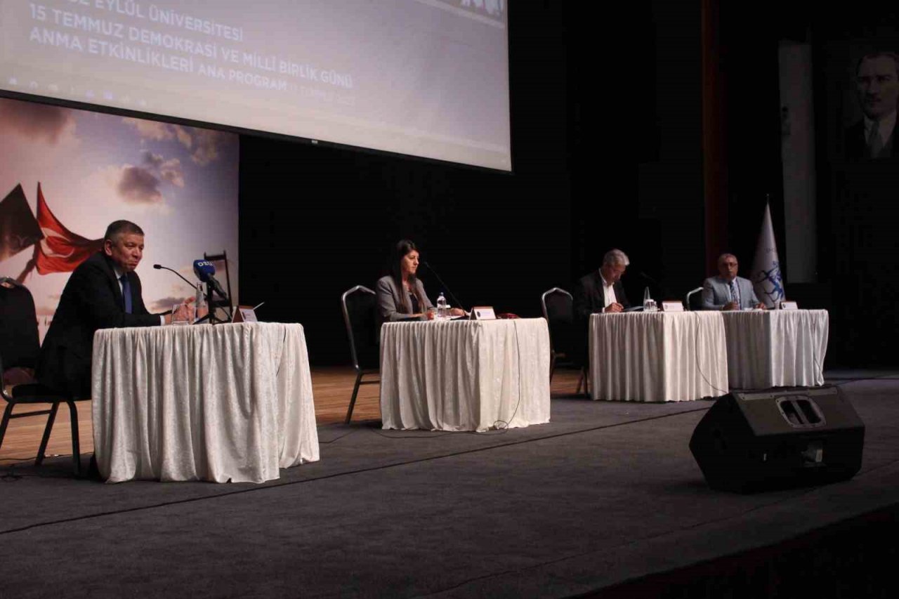 DEÜ panelinde "FETÖ tehdidi" uyarısı