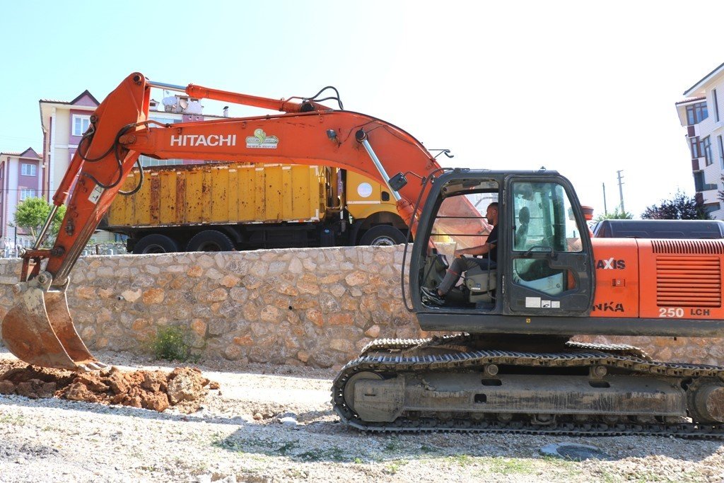 Safranbolu’da yağmur suyu hattı çalışması başladı