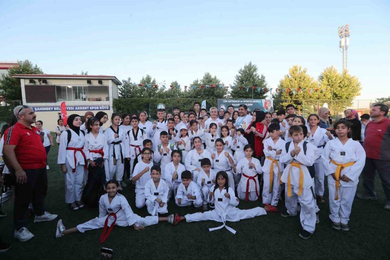 Şahinbey’de yaz spor okulları başladı