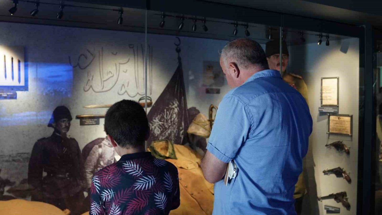 Çanakkale Savaşları Mobil Müzesi’ne Tekkeköy’de yoğun ilgi