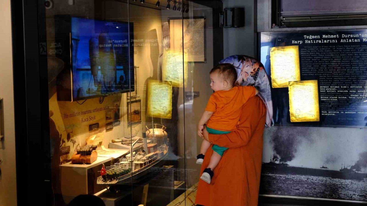 Çanakkale Savaşları Mobil Müzesi’ne Tekkeköy’de yoğun ilgi