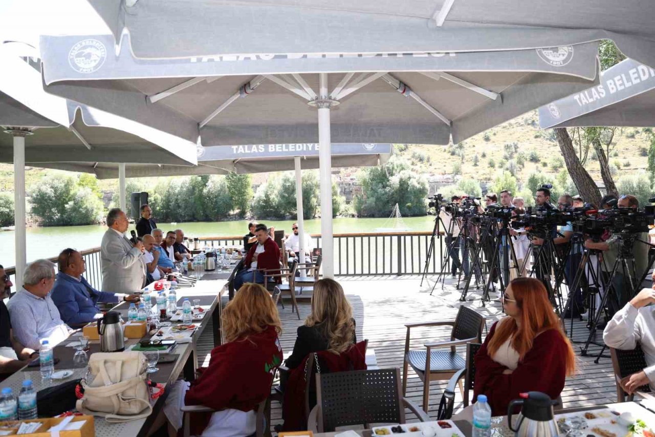 Başkan Yalçın: "Mutlu mekanlar mutlu insanlar doğurur"