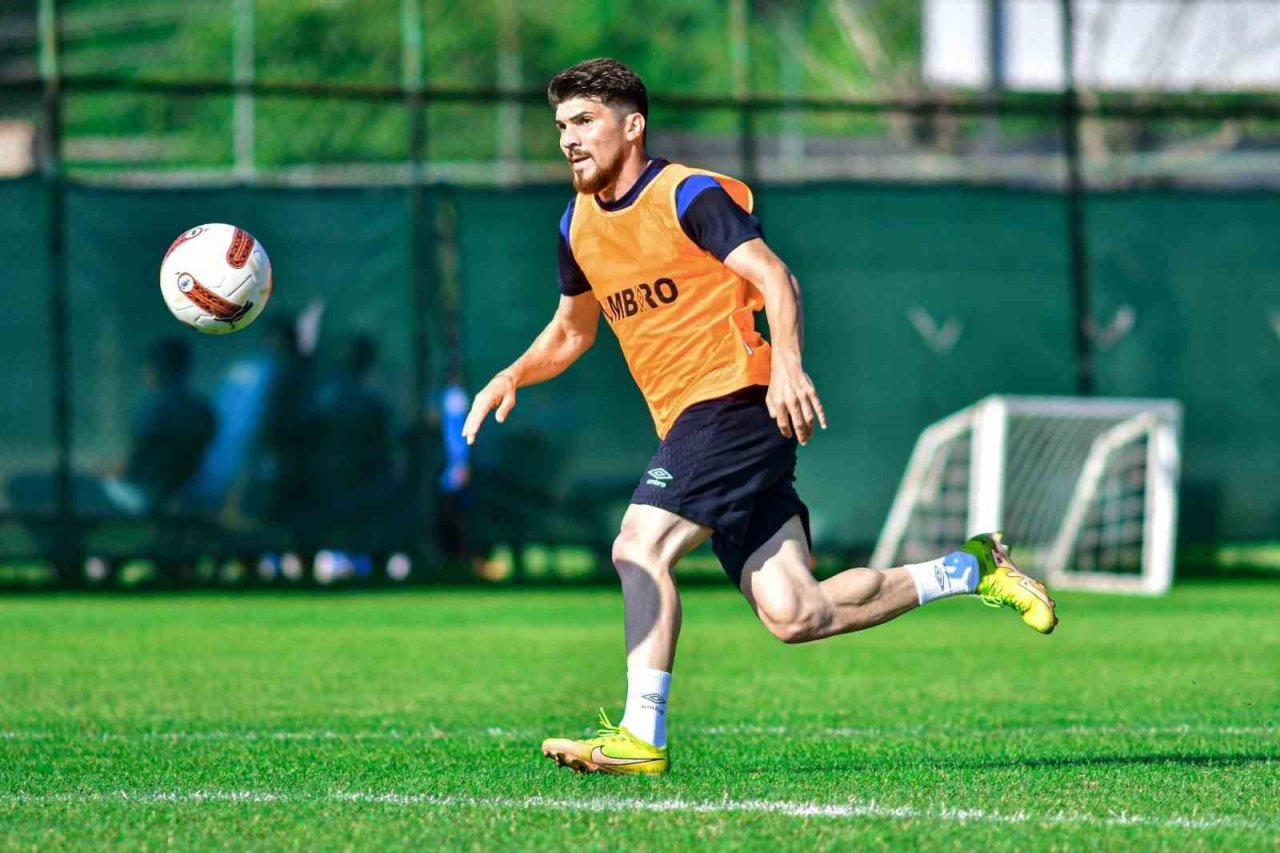 Tolunay Kafkas: "3 kesin transfer yapacağız"