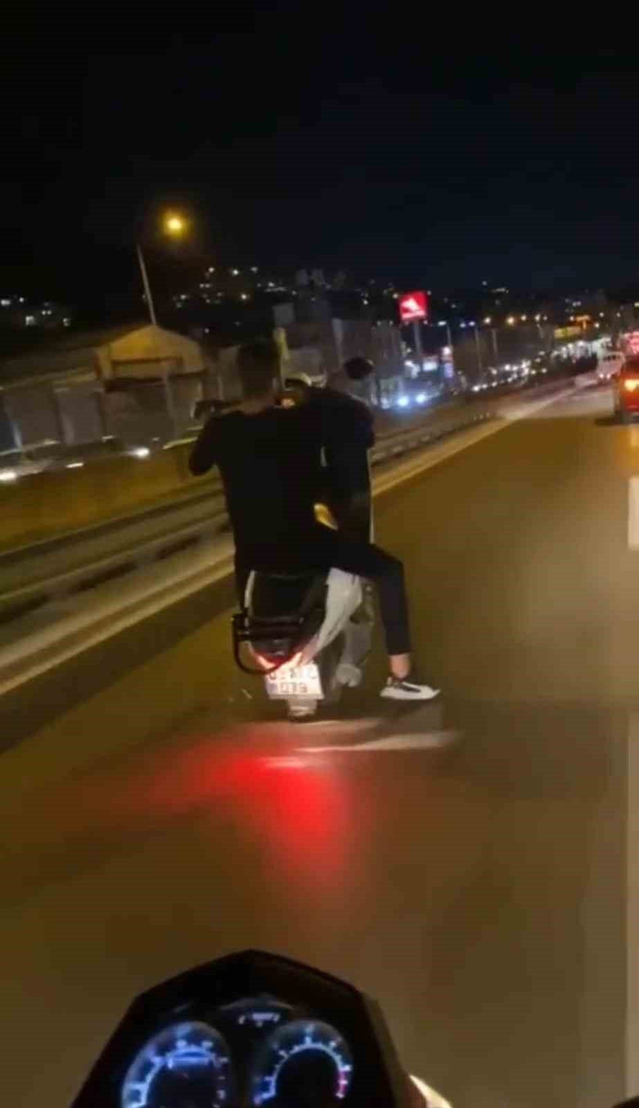 Trafikte tehlikeli yolculuk kamerada