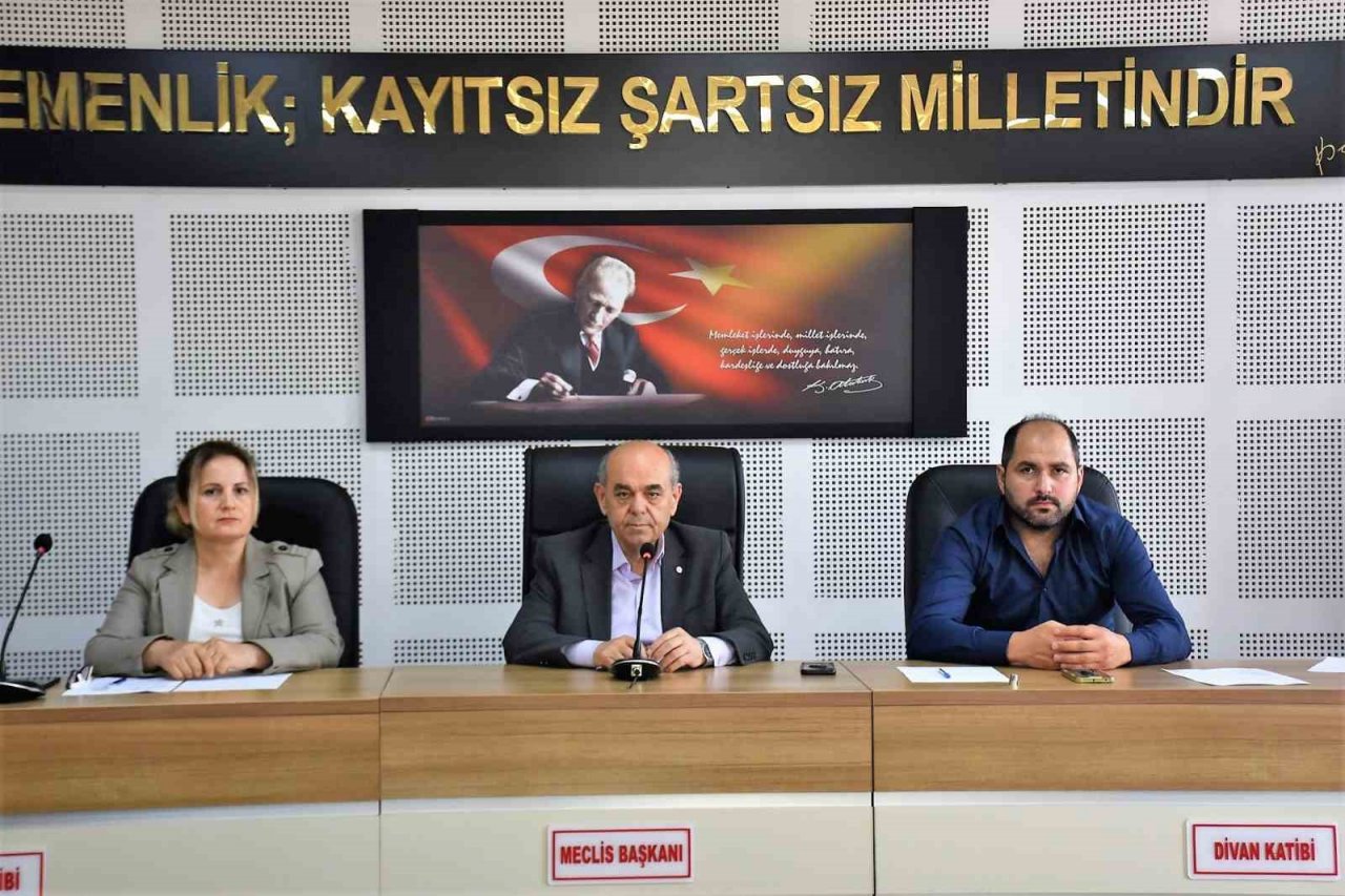 Serinhisar Belediye Başkanı Gemi ve 10 meclis üyesi hakim karşısına çıkıyor